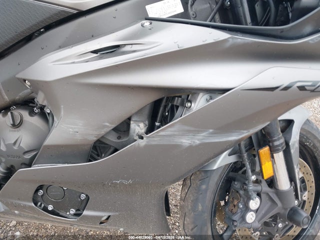 Yamaha YZFR6 2018 JYARJ28EXJA003544 Image 14
