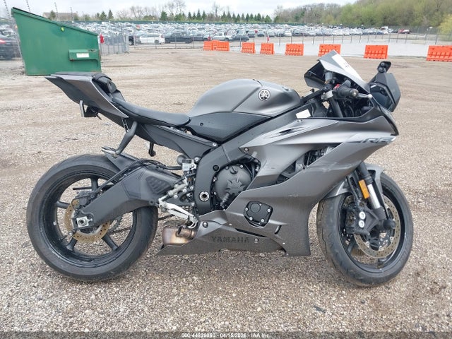 Yamaha YZFR6 2018 JYARJ28EXJA003544 Image 12