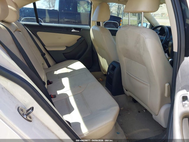 Продажа на аукционе авто 2013 Volkswagen Jetta Se, vin: 3VWDP7AJ1DM366465, номер лота: 44829077