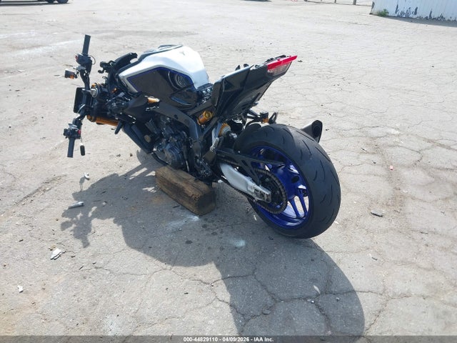 Продажа на аукционе авто 2024 Yamaha Mt09 Sp, vin: JYARN95E1RA000447, номер лота: 44829110