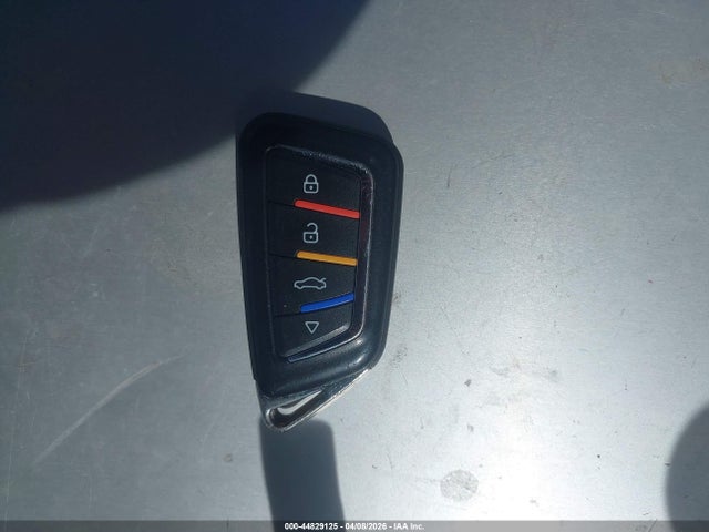 1G1ZD5ST6JF258319 Chevrolet MALIBU LT