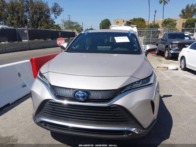 Продажа на аукционе авто 2022 Toyota Venza Xle, vin: JTEAAAAH9NJ107945, номер лота: 44829138