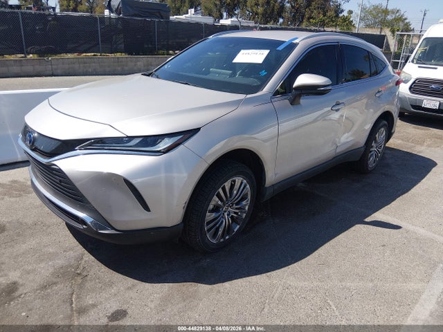 Продажа на аукционе авто 2022 Toyota Venza Xle, vin: JTEAAAAH9NJ107945, номер лота: 44829138