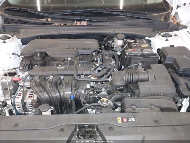 5NPLS4AG5PH118729 Hyundai ELANTRA SEL