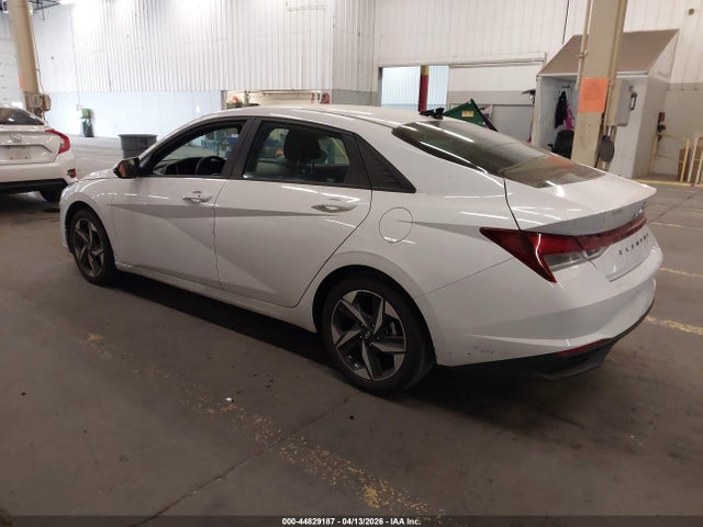 5NPLS4AG5PH118729 Hyundai ELANTRA SEL
