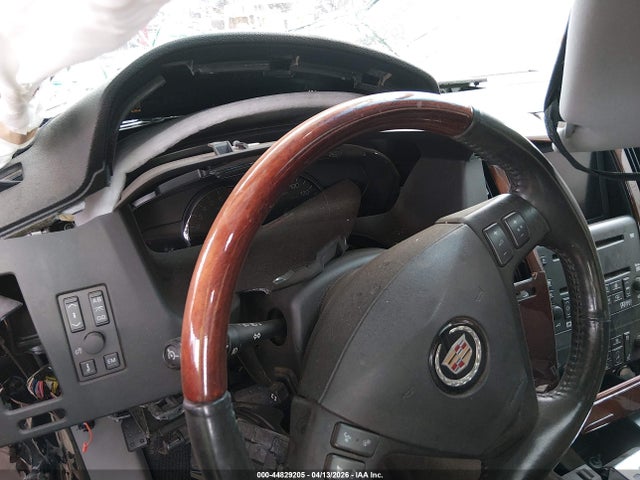2005 Cadillac Sts V8 მანქანა იყიდება აუქციონზე, vin: 1G6DC67A950191616, აუქციონის ნომერი: 44829205