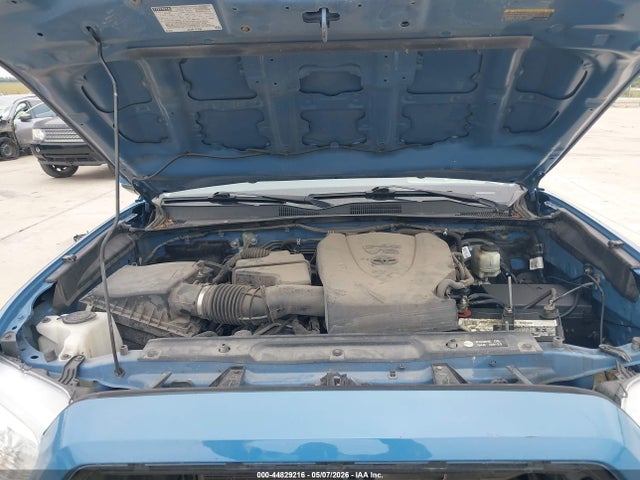 5TFAZ5CN3KX083819 Toyota Tacoma Sr5 V6