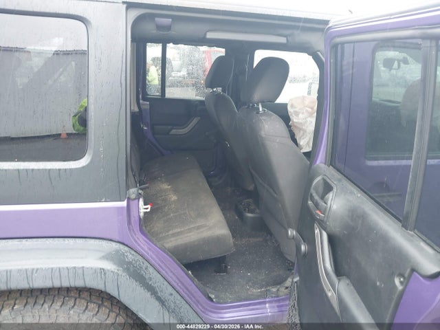 1C4BJWDG3JL853542 Jeep Wrangler Jk Unlimited Sport 4x4