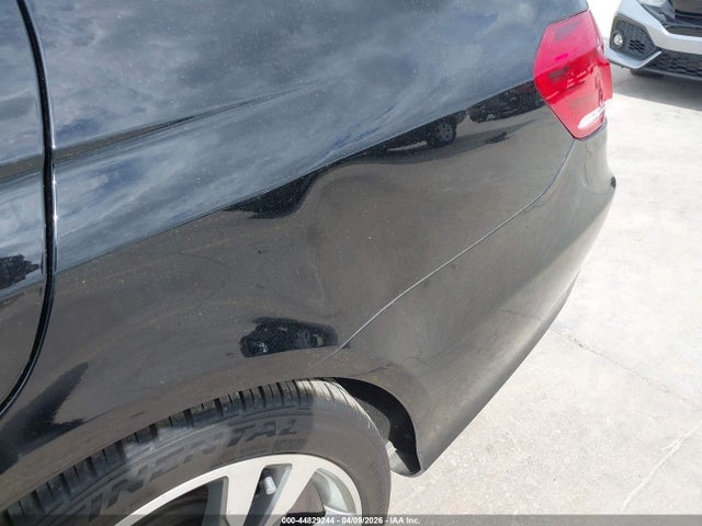 Mercedes-Benz E 350 2014 WDDHF5KB8EA784139 Image 18