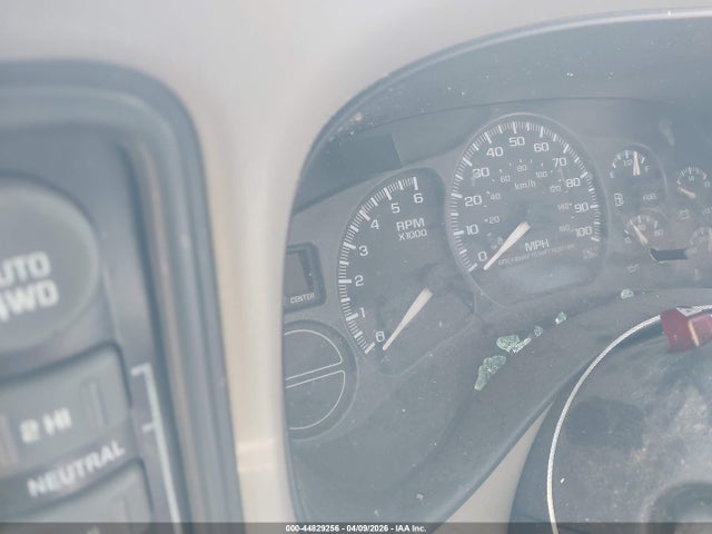 Продажа на аукционе авто 2002 Gmc Yukon Slt, vin: 1GKEK13Z32R137484, номер лота: 44829256