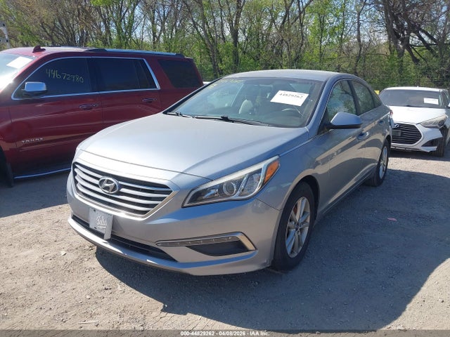 44829262 :رقم المزاد ، 5NPE24AF8FH081948 vin ، 2015 Hyundai Sonata Se مزاد بيع