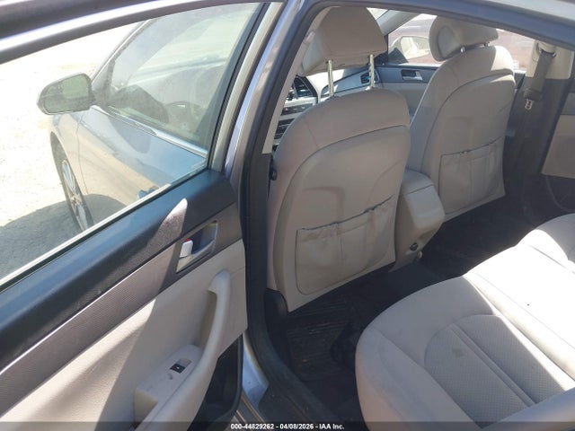 44829262 :رقم المزاد ، 5NPE24AF8FH081948 vin ، 2015 Hyundai Sonata Se مزاد بيع