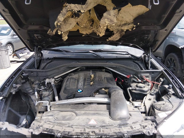 2015 Bmw X5 Xdrive35i მანქანა იყიდება აუქციონზე, vin: 5UXKR0C5XF0K53548, აუქციონის ნომერი: 44829263