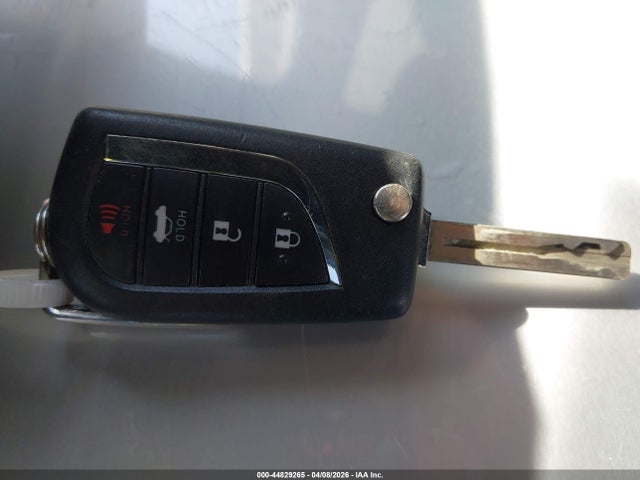Toyota COROLLA SE 2020 5YFS4RCE6LP039954 Image 11
