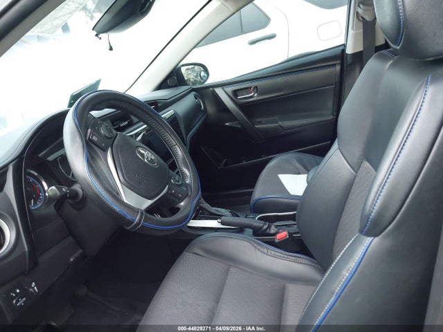 5YFBURHE1JP845786 Toyota COROLLA SE