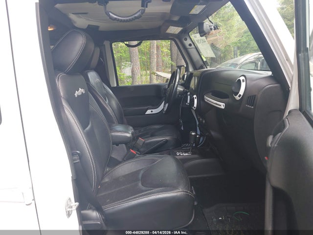 44829288 :رقم المزاد ، 1C4BJWEG6EL210753 vin ، 2014 Jeep Wrangler Unlimited Polar Edition مزاد بيع