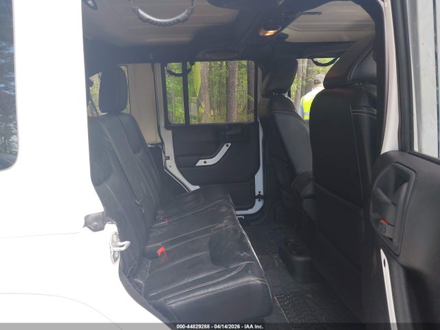 44829288 :رقم المزاد ، 1C4BJWEG6EL210753 vin ، 2014 Jeep Wrangler Unlimited Polar Edition مزاد بيع