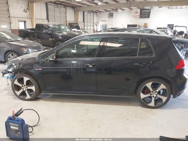 44829293 :رقم المزاد ، 3VW5T7AU4HM065074 vin ، 2017 Volkswagen Golf Gti Autobahn 4-door/s 4-door/se 4-door/sport 4-door مزاد بيع
