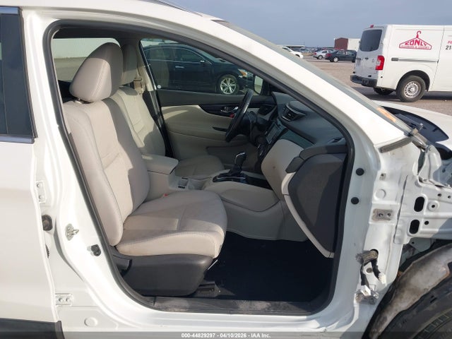 2018 Nissan Rogue Sport Sv მანქანა იყიდება აუქციონზე, vin: JN1BJ1CP1JW191532, აუქციონის ნომერი: 44829297