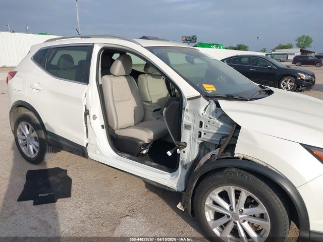 2018 Nissan Rogue Sport Sv მანქანა იყიდება აუქციონზე, vin: JN1BJ1CP1JW191532, აუქციონის ნომერი: 44829297