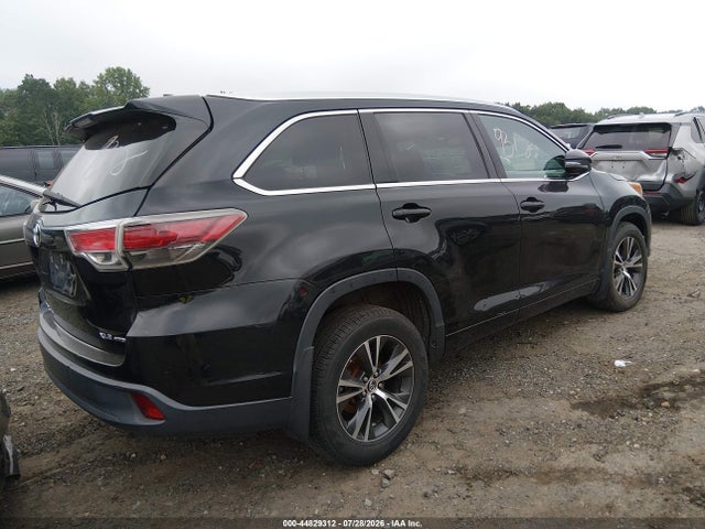 44829312 :رقم المزاد ، 5TDJKRFH2GS504704 vin ، 2016 Toyota Highlander Xle V6 مزاد بيع