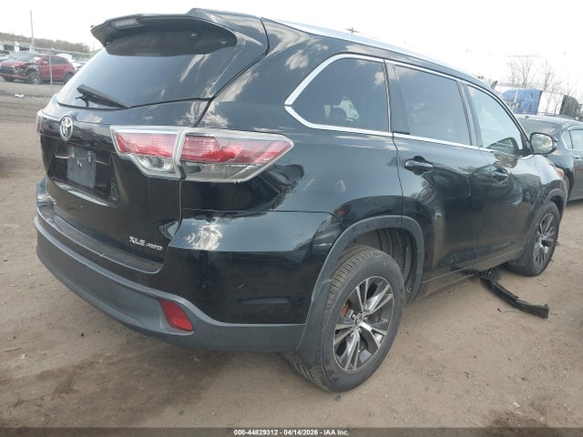 44829312 :رقم المزاد ، 5TDJKRFH2GS504704 vin ، 2016 Toyota Highlander Xle V6 مزاد بيع