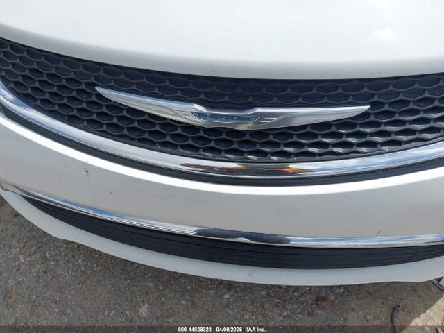 2015 CHRYSLER 200 1C3CCCAB7FN743132 Photo 5