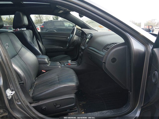 Продажа на аукционе авто 2015 Chrysler 300 300s, vin: 2C3CCAGG3FH814262, номер лота: 44829346