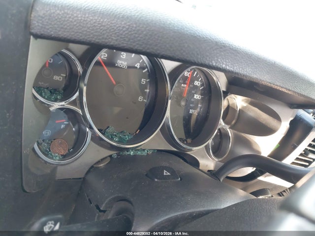 Продажа на аукционе авто 2011 Chevrolet Silverado 1500 Lt, vin: 3GCPKSE38BG212828, номер лота: 44829352
