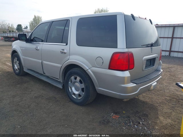 2006 Lincoln Navigator Luxury/ultimate მანქანა იყიდება აუქციონზე, vin: 5LMFU28506LJ10525, აუქციონის ნომერი: 44829367