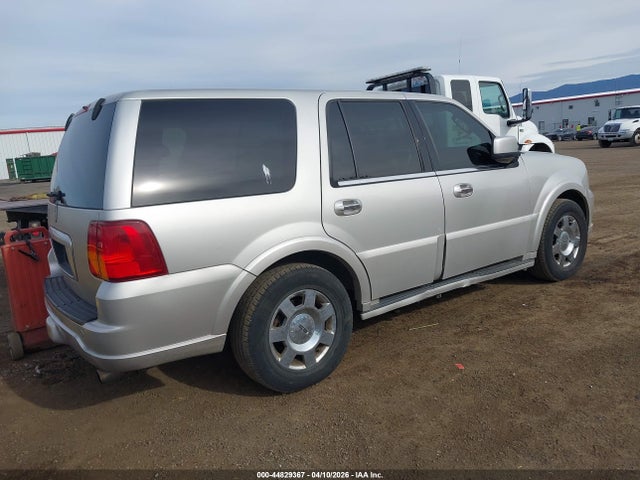 2006 Lincoln Navigator Luxury/ultimate მანქანა იყიდება აუქციონზე, vin: 5LMFU28506LJ10525, აუქციონის ნომერი: 44829367