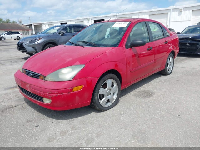 2003 FORD FOCUS 1FAFP383X3W307852 Photo 1