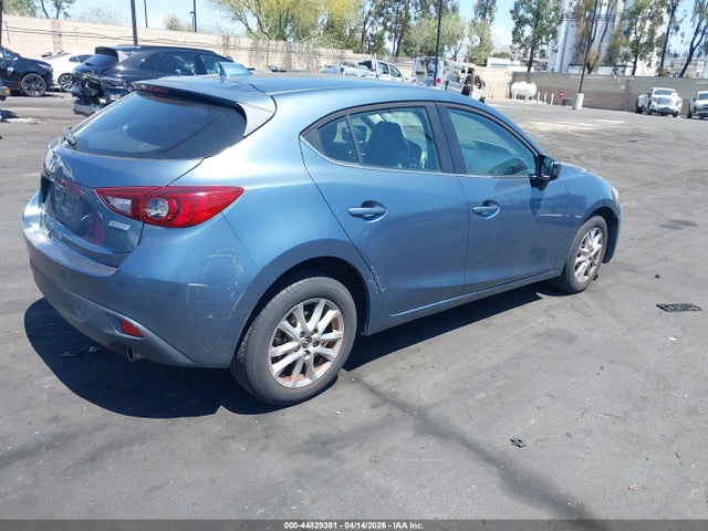 JM1BM1L76E1119135 Mazda Mazda3 I Touring