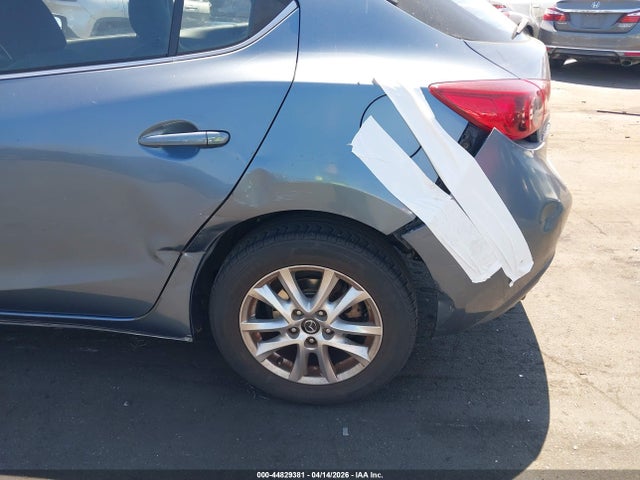 JM1BM1L76E1119135 Mazda Mazda3 I Touring
