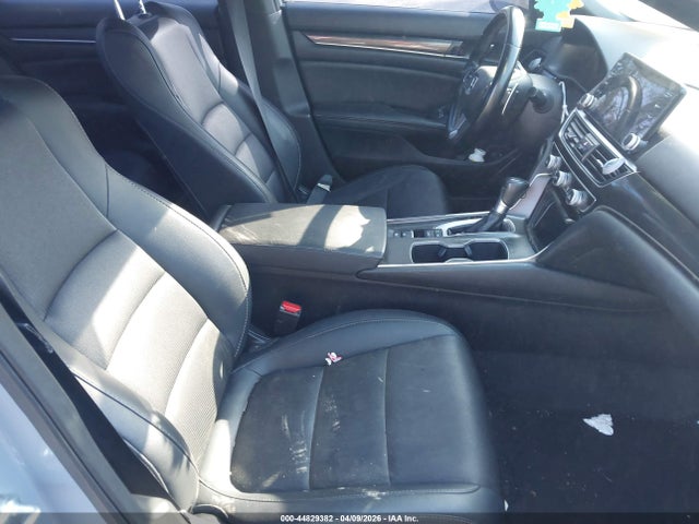 1HGCV1F31MA032074 Honda Accord Sport