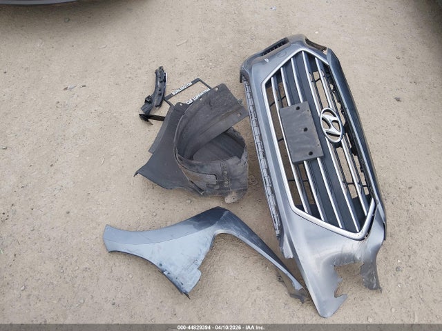 KMHD74LF6HU095555 Hyundai ELANTRA SE