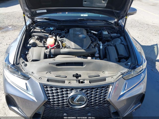 44829403 :رقم المزاد ، JTHBA1D2XJ5075508 vin ، 2018 Lexus Is 300 مزاد بيع
