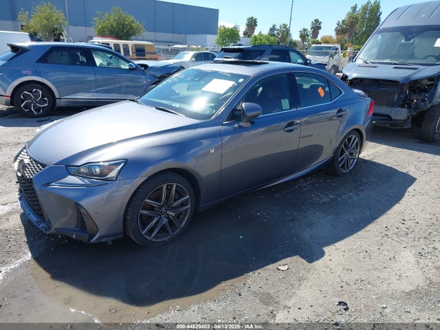 44829403 :رقم المزاد ، JTHBA1D2XJ5075508 vin ، 2018 Lexus Is 300 مزاد بيع