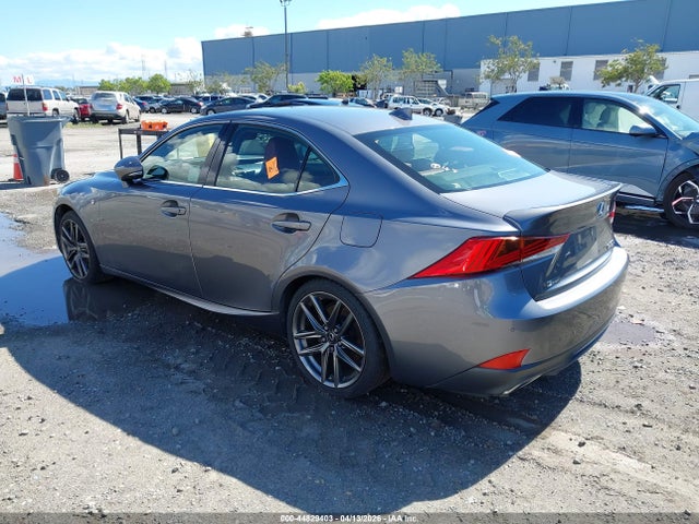 44829403 :رقم المزاد ، JTHBA1D2XJ5075508 vin ، 2018 Lexus Is 300 مزاد بيع