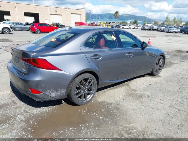 44829403 :رقم المزاد ، JTHBA1D2XJ5075508 vin ، 2018 Lexus Is 300 مزاد بيع