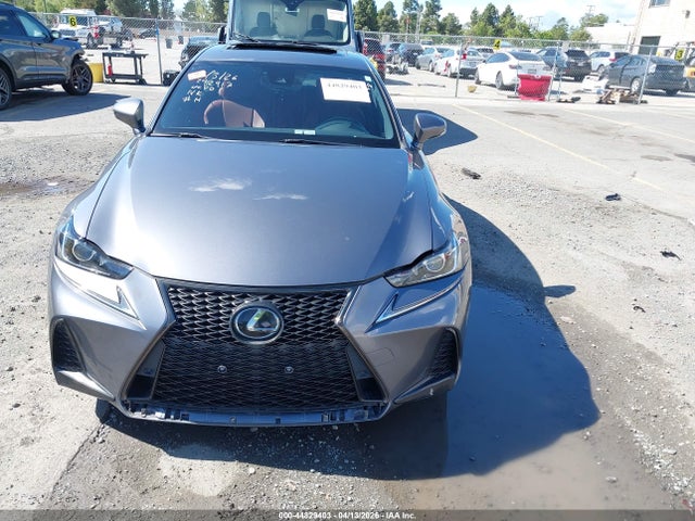 44829403 :رقم المزاد ، JTHBA1D2XJ5075508 vin ، 2018 Lexus Is 300 مزاد بيع