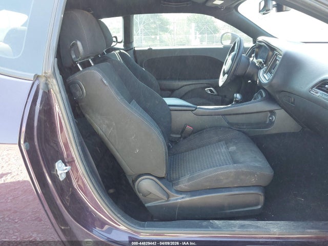 Продаж на аукціоні авто 2021 Dodge Challenger Sxt, vin: 2C3CDZAG1MH539072, номер лоту: 44829442
