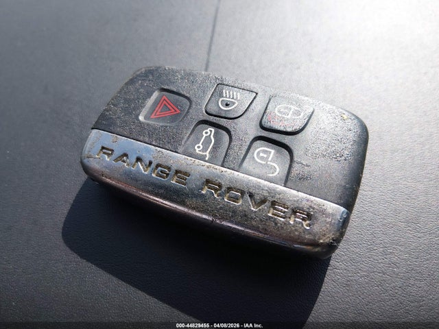 Land Rover RANGE ROVER VELAR 2018 SALYM2RV7JA741056 Image 11