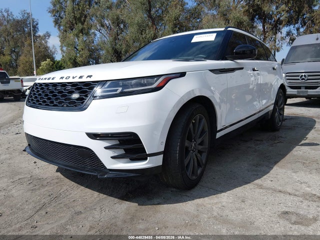 Land Rover RANGE ROVER VELAR 2018 SALYM2RV7JA741056 Image 2