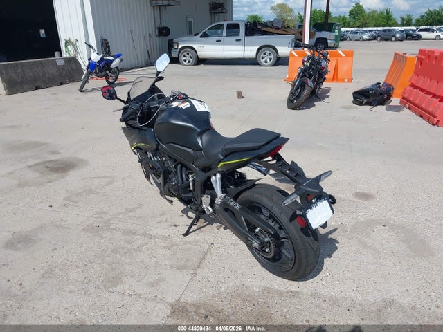 Honda CBR650 R 2026 MLHRH1557T5200548 Image 3