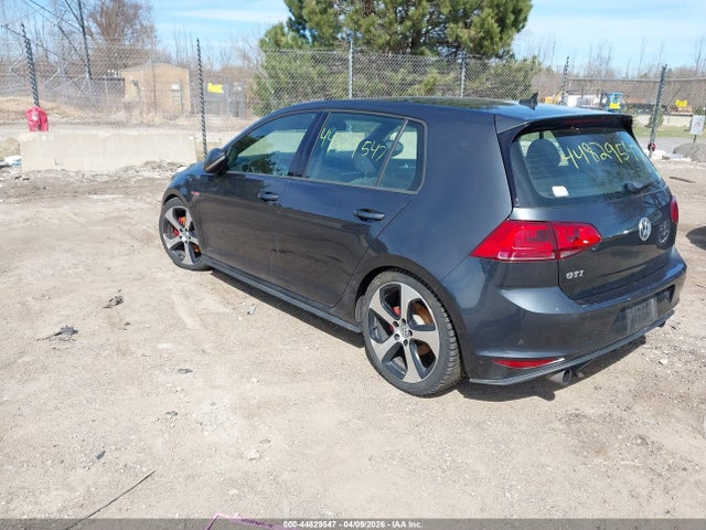 2016 VOLKSWAGEN GOLF GTI 3VW5T7AU8GM007824 Photo 2