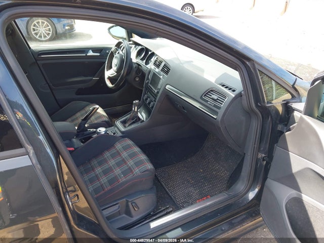 2016 VOLKSWAGEN GOLF GTI 3VW5T7AU8GM007824 Photo 4