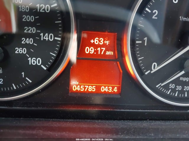44829550 :رقم المزاد ، WBAPK5G56BNN82020 vin ، 2011 Bmw 328i Xdrive مزاد بيع