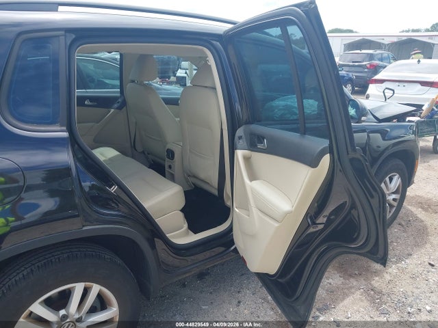 Продажа на аукционе авто 2016 Volkswagen Tiguan S, vin: WVGAV7AX2GW519502, номер лота: 44829549
