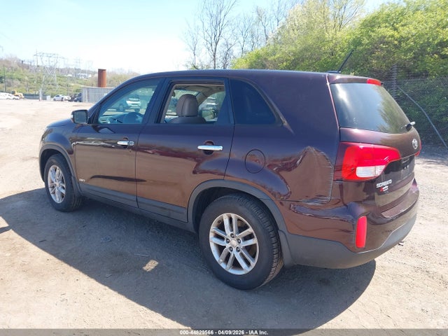 5XYKTCA68FG564650 KIA SORENTO LX